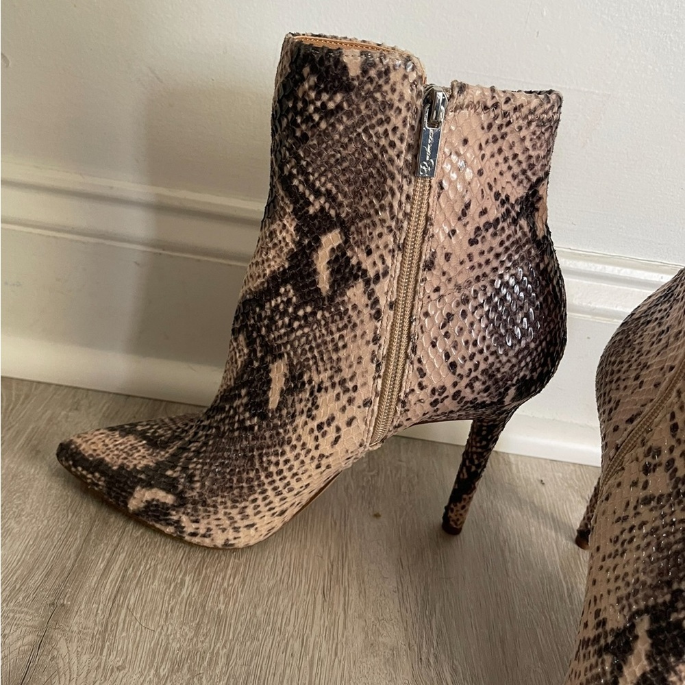 Jessica Simpson Snake Print Heeled Boots size 9 - Picture 7 of 8